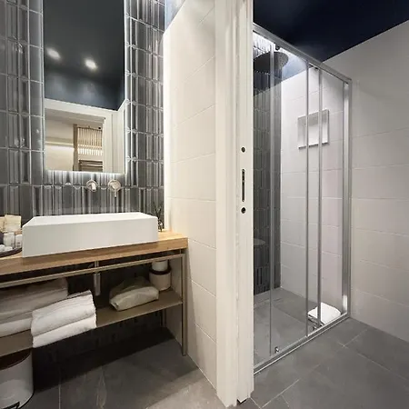 3l Luxury Πανσιόν 3*