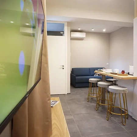 Πανσιόν 3l Luxury 3*