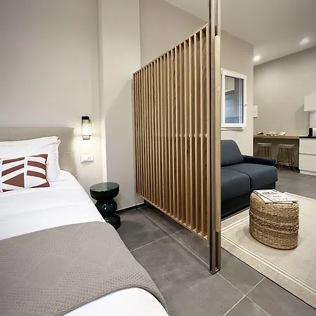 3l Luxury Πανσιόν