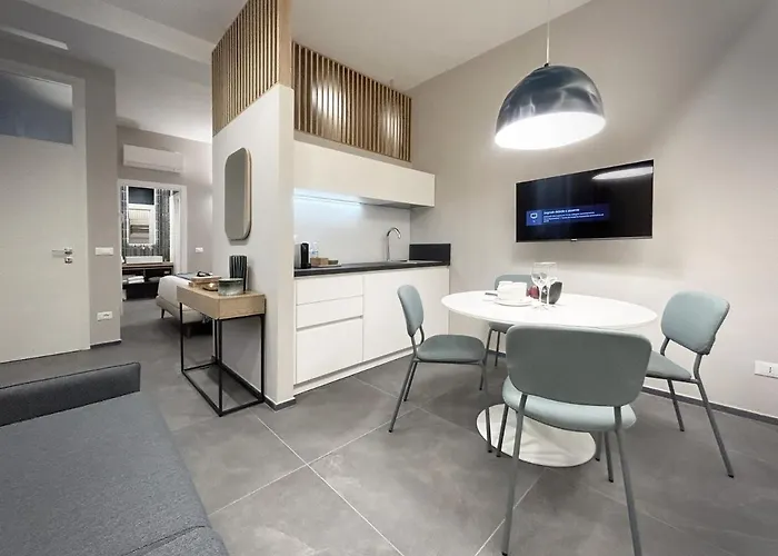 3l Luxury Guest house 3*